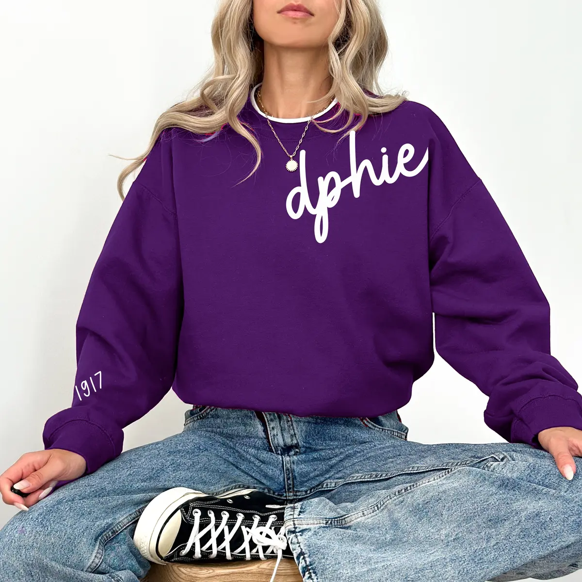 Delta Phi Epsilon 1917 Avenue Crewneck 1